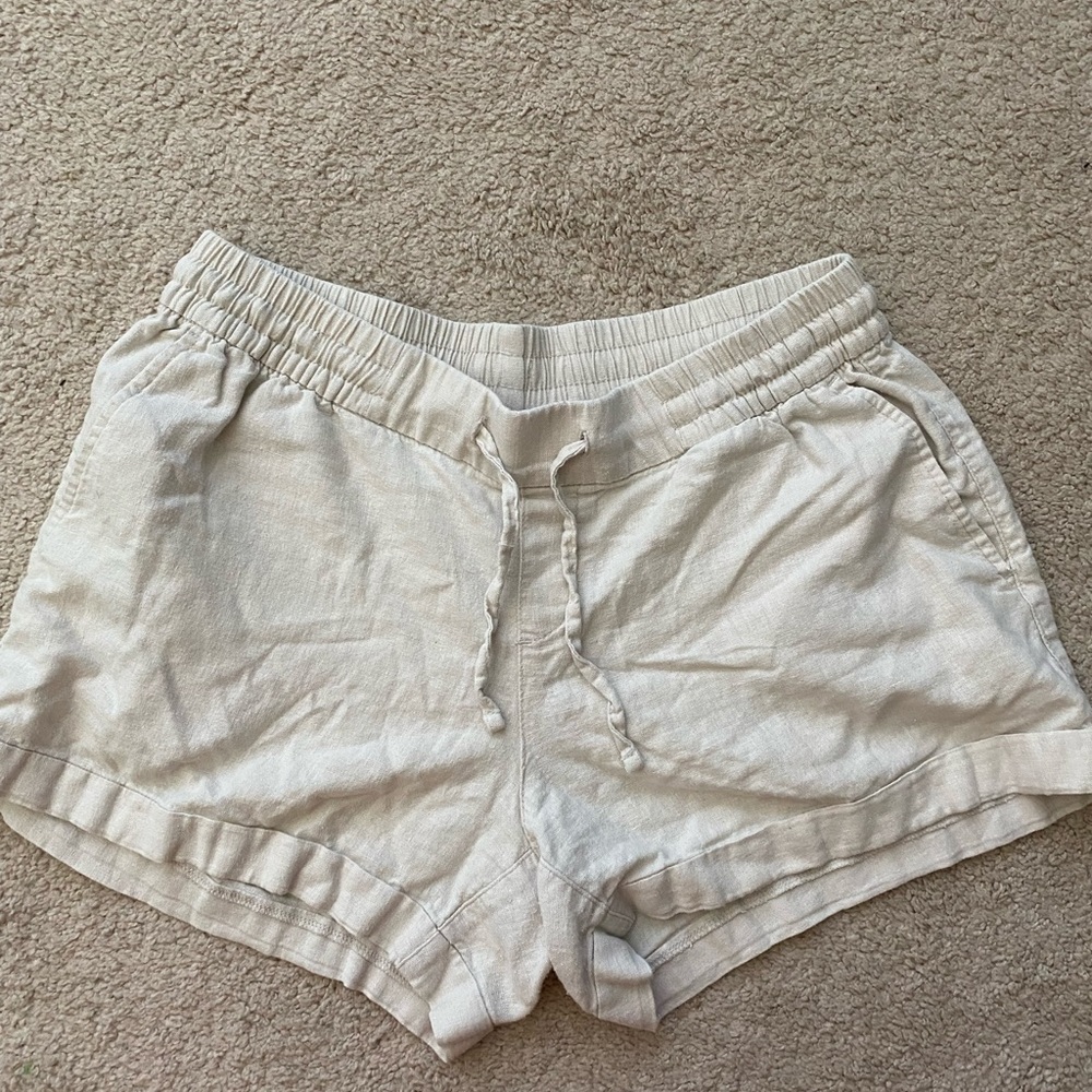 Old Navy Beige Linen Shorts- Medium